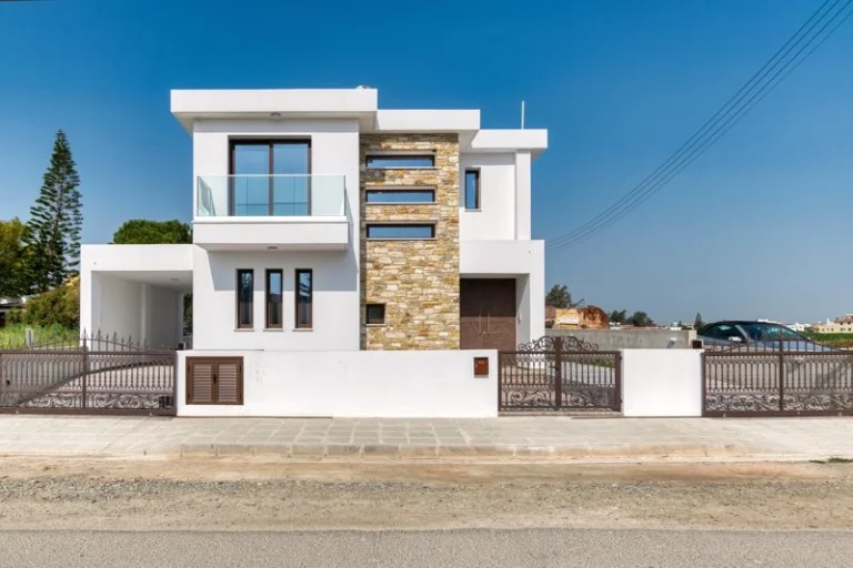 4 Bedroom Villa for Sale in Meneou, Larnaca District