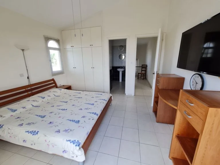 3 Bedroom Villa for Sale in Sea Caves, Paphos District