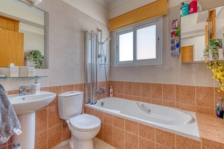 4 Bedroom House for Sale in Frenaros, Famagusta District