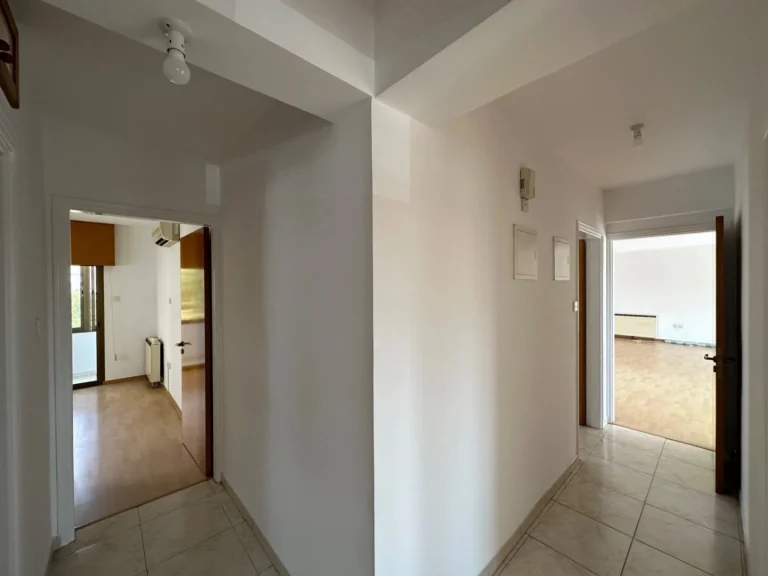 3 Bedroom Apartment for Sale in Limassol – Mesa Geitonia