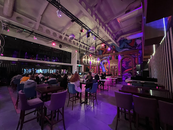 DSTRKT