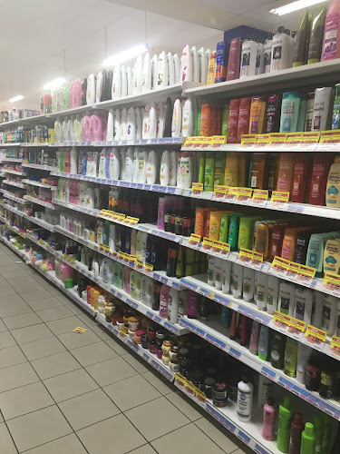PLUS Supermarket