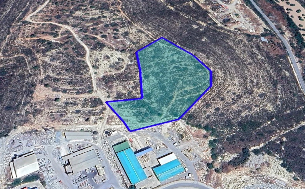 19,818m² Plot for Sale in Agios Sylas, Limassol District