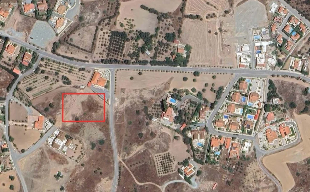 3,382m² Residential Plot for Sale in Monagroulli, Limassol District