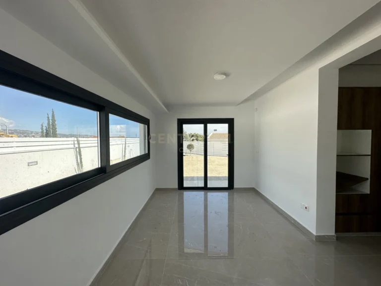 3 Bedroom House for Sale in Pyrgos Lemesou, Limassol District