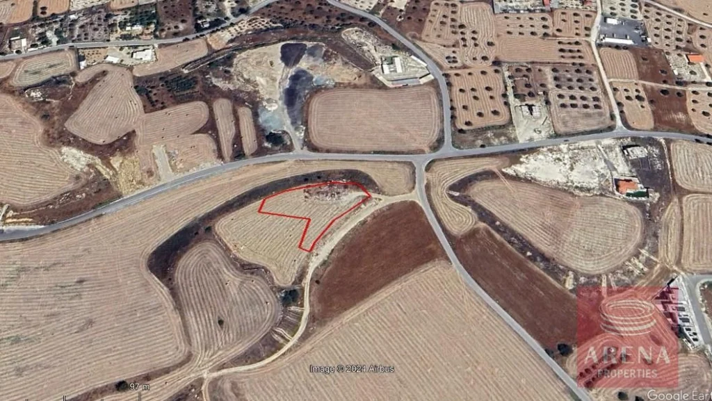 2,645m² Land for Sale in Aradippou, Larnaca District
