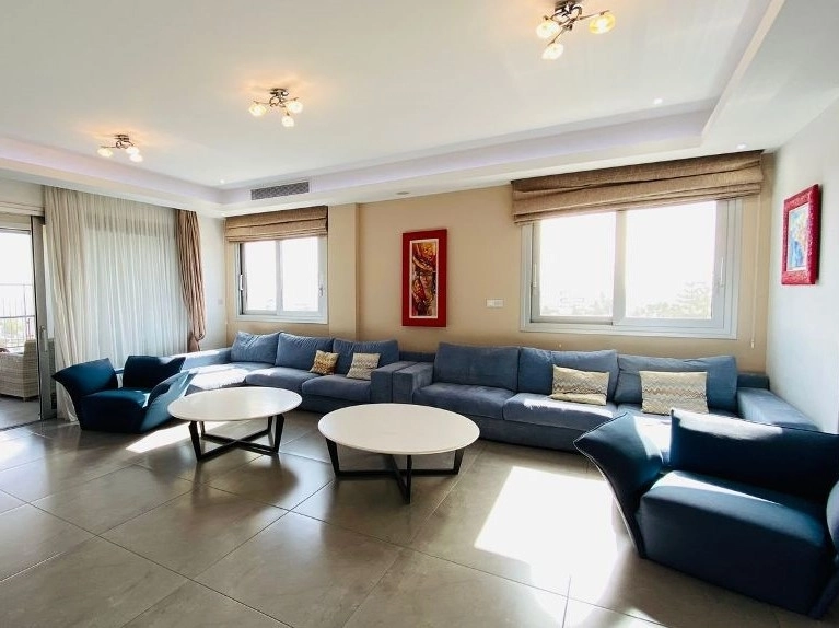 4 Bedroom Apartment for Sale in Agios Tychonas, Limassol District