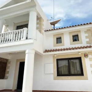 4 Bedroom House for Sale in Potamos Germasogeias, Limassol District