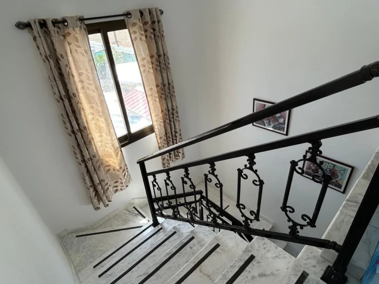 5 Bedroom House for Sale in Kalo Chorio, Limassol District