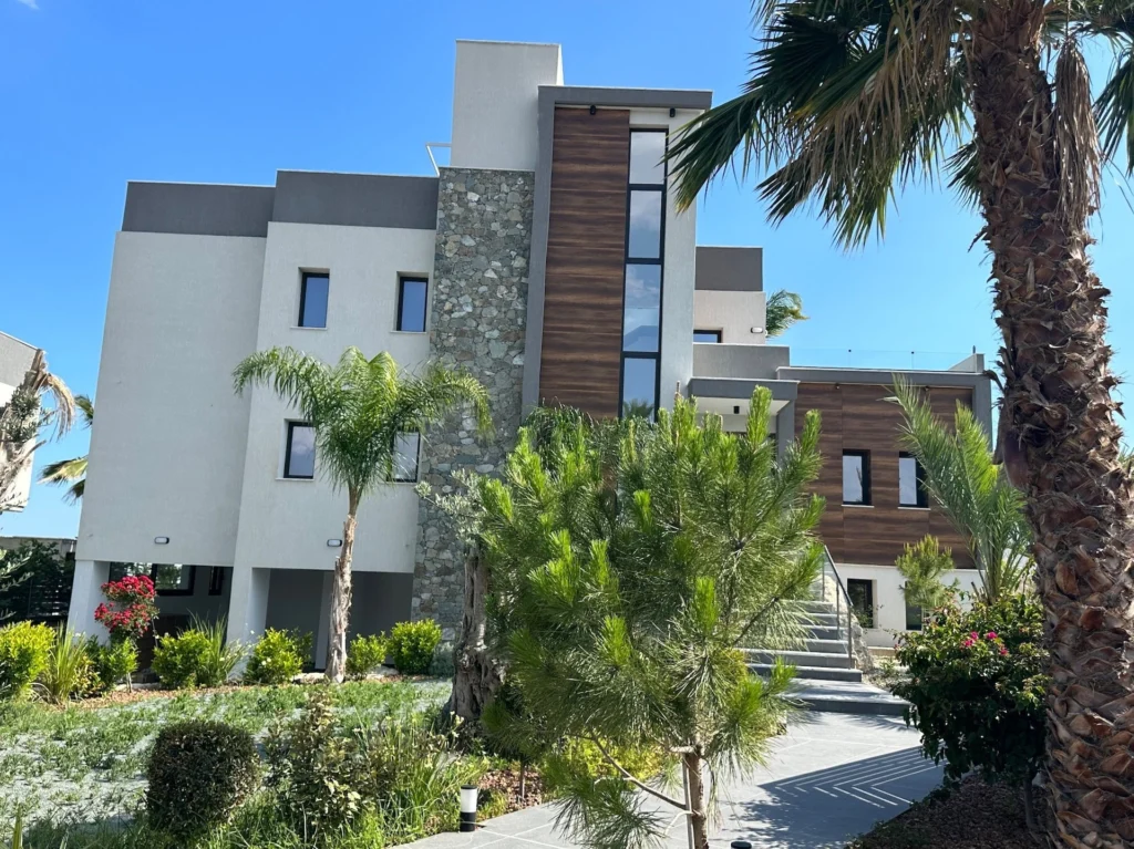 6+ Bedroom House for Rent in Parekklisia, Limassol District