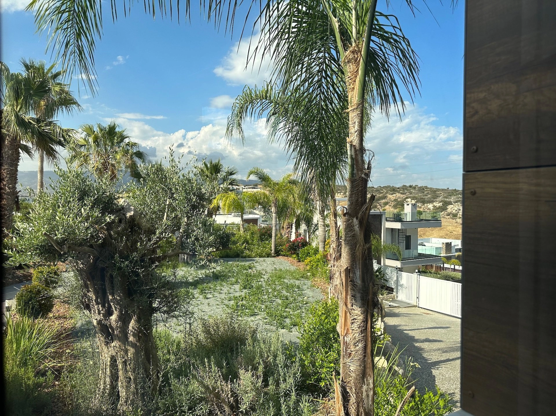 6+ Bedroom House for Rent in Parekklisia, Limassol District