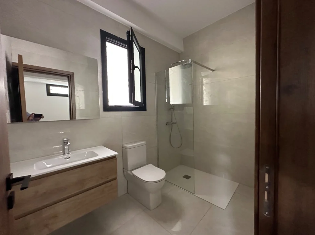 4 Bedroom House for Rent in Parekklisia, Limassol District