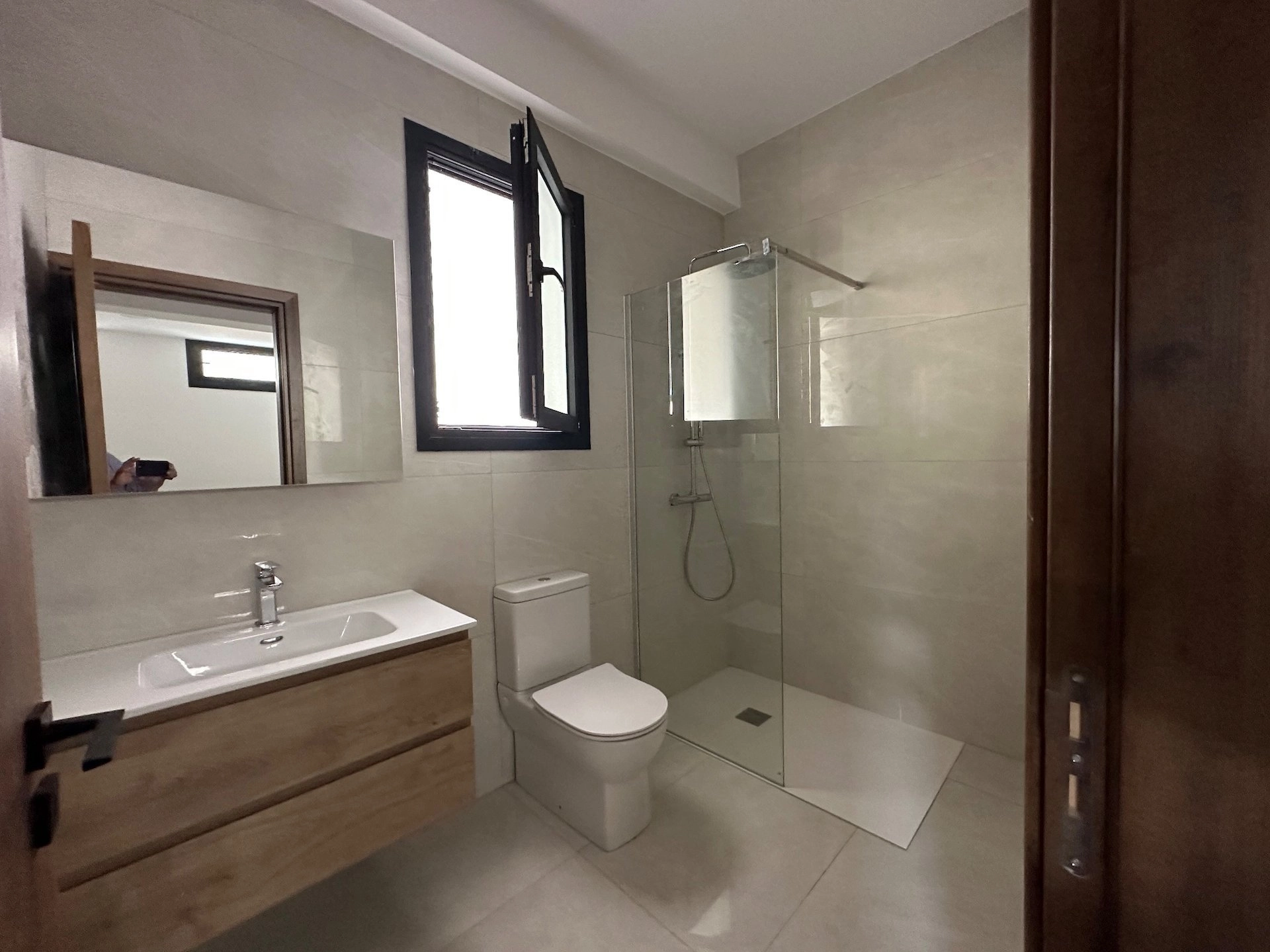 4 Bedroom House for Rent in Parekklisia, Limassol District