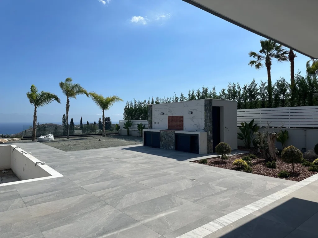 4 Bedroom House for Rent in Parekklisia, Limassol District