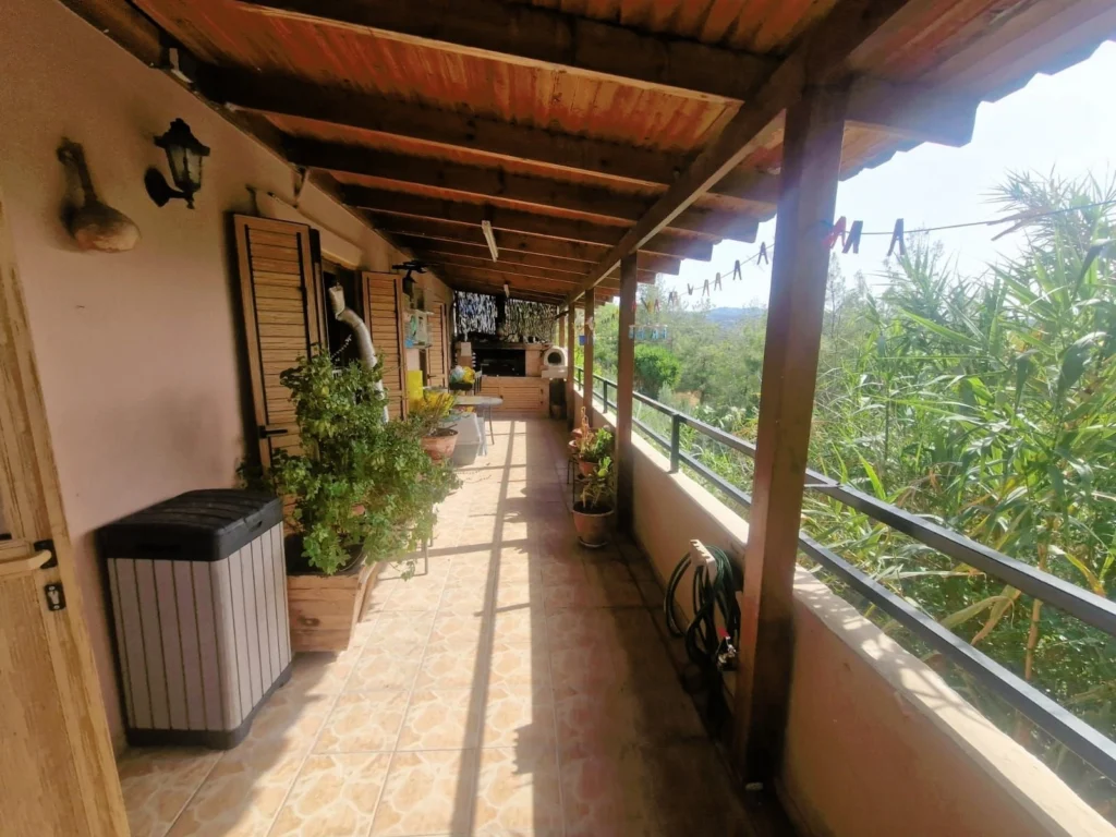 4 Bedroom House for Sale in Alassa, Limassol District