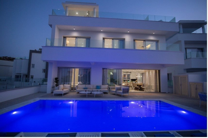 6+ Bedroom House for Sale in Protaras, Famagusta District