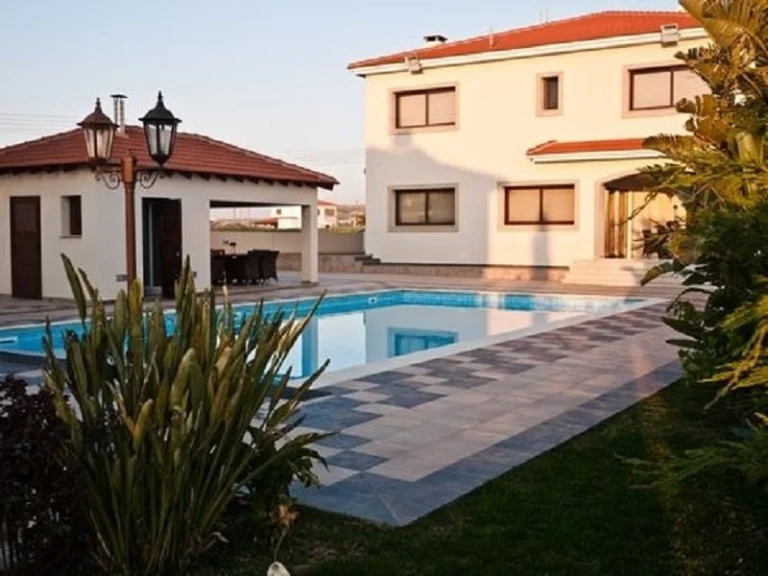 5 Bedroom House for Sale in Pyla, Larnaca District