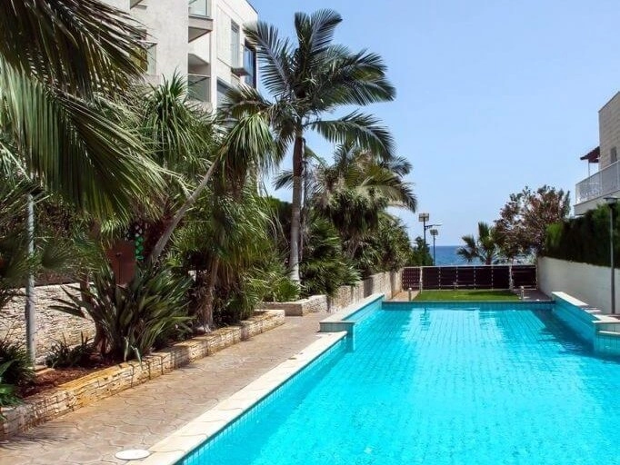 2 Bedroom Apartment for Sale in Limassol District