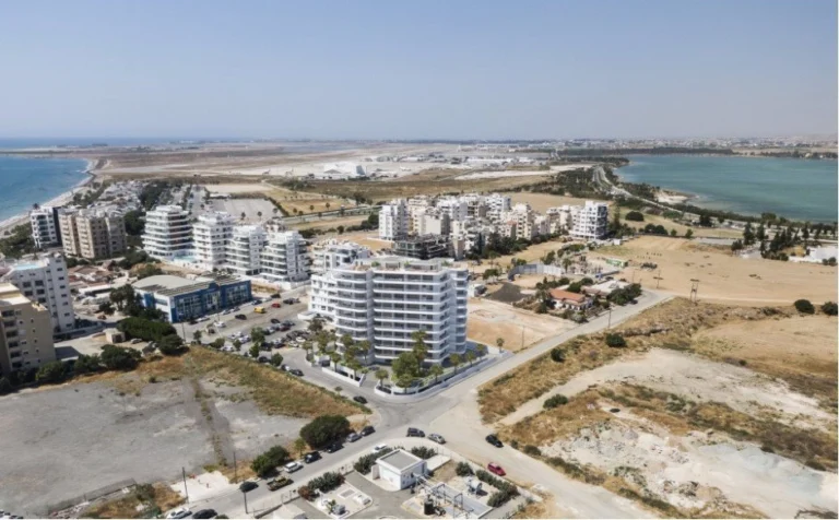 4 Bedroom Apartment for Sale in Larnaca – Makenzy