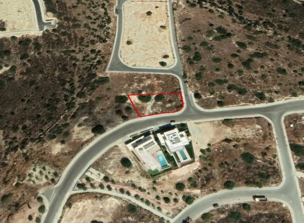 964m² Plot for Sale in Limassol District