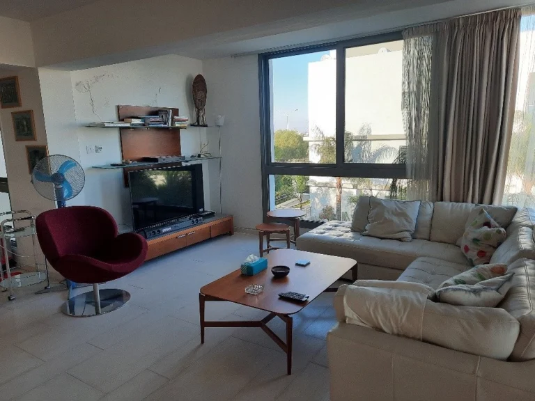 5 Bedroom Apartment for Sale in Krasas, Larnaca District