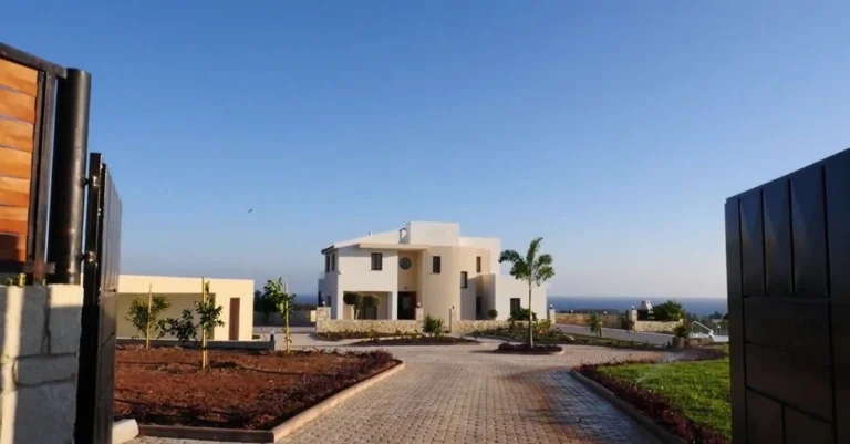 4 Bedroom House for Sale in Kouklia, Paphos District