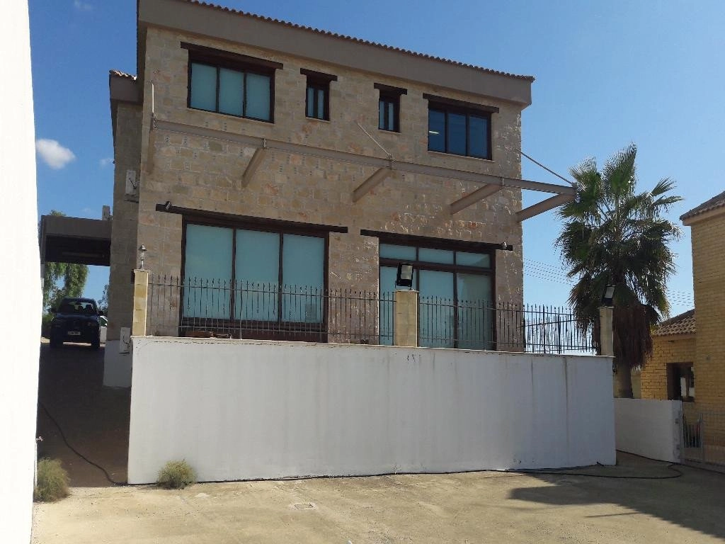362m² Building for Sale in Oroklini, Larnaca District