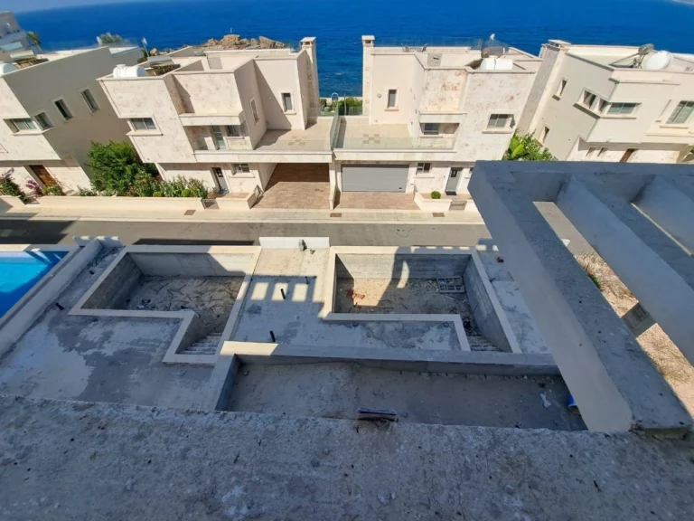 3 Bedroom House for Sale in Kissonerga, Paphos District