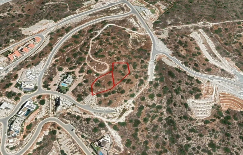 2,732m² Plot for Sale in Agios Tychonas, Limassol District