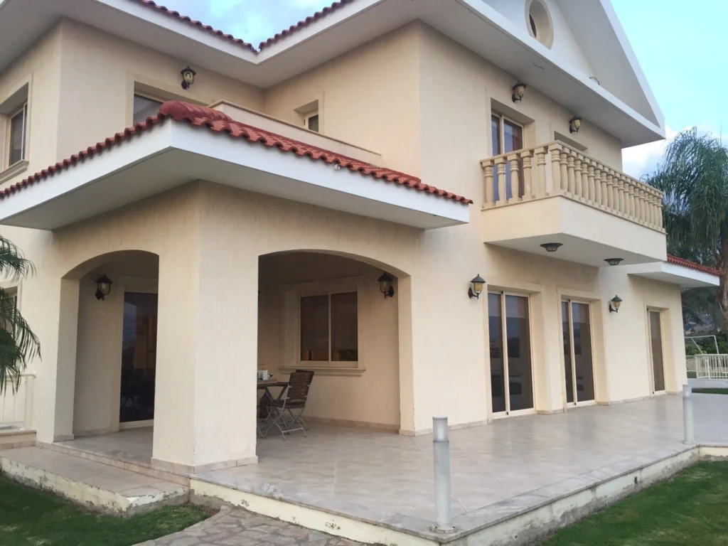 6+ Bedroom House for Sale in Coral Bay, Paphos District