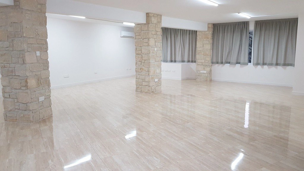 450m² Commercial for Sale in Limassol District