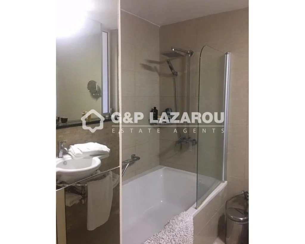 6+ Bedroom House for Sale in Agios Tychonas, Limassol District