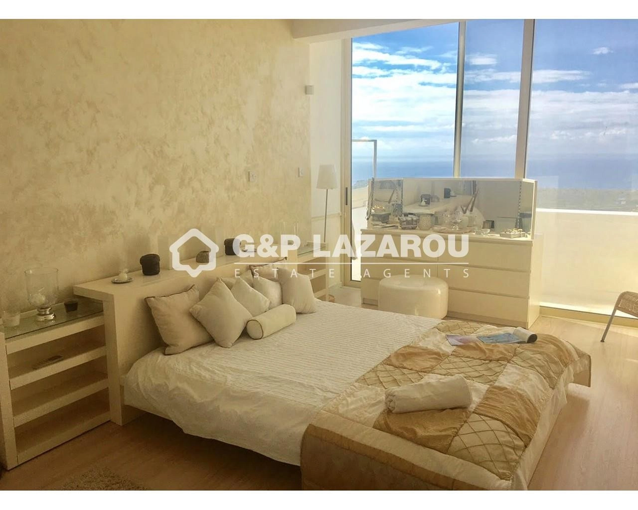 6+ Bedroom House for Sale in Agios Tychonas, Limassol District