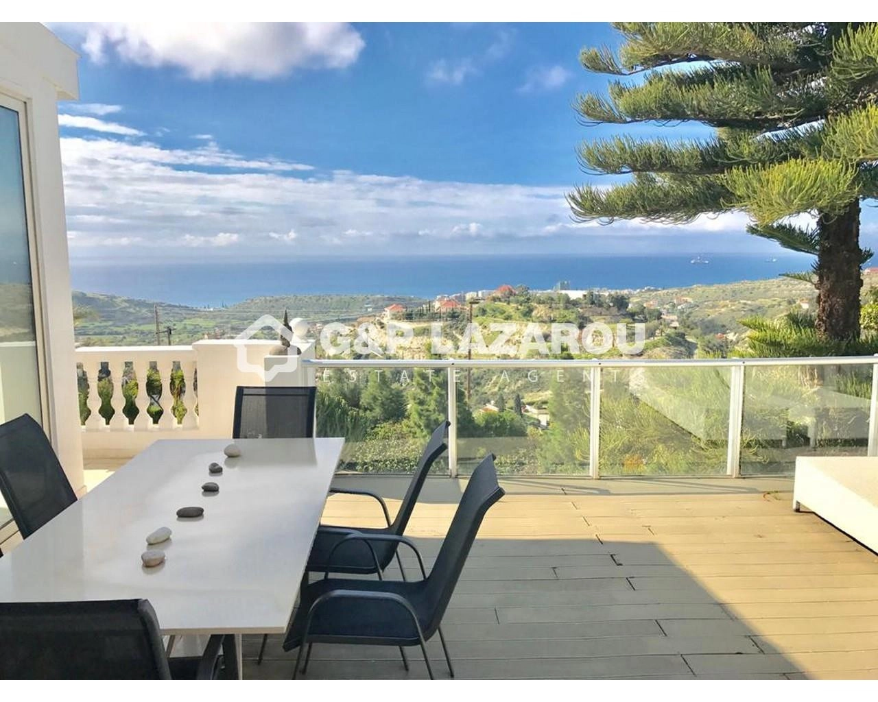 6+ Bedroom House for Sale in Agios Tychonas, Limassol District