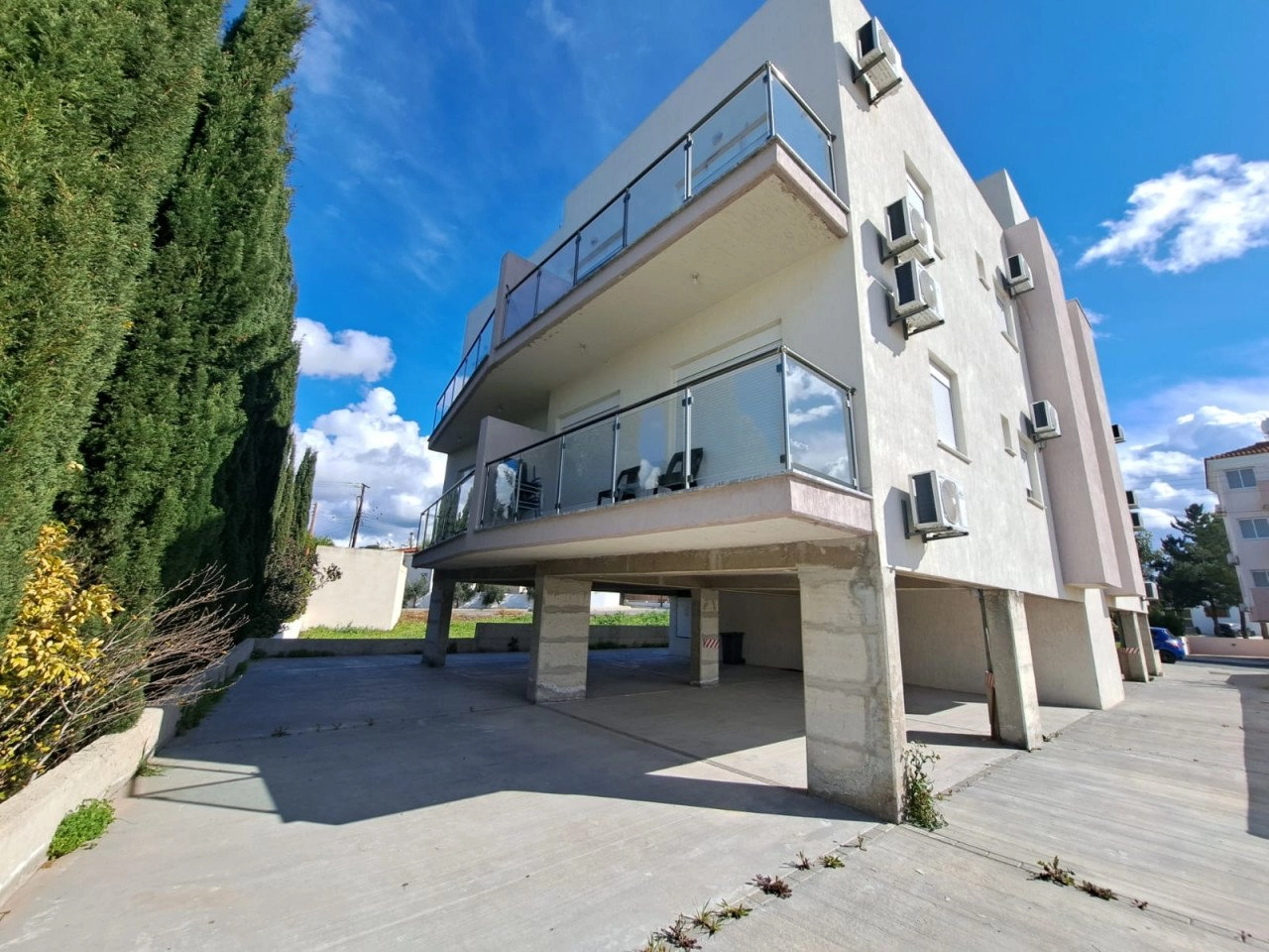 826m² Building for Sale in Paphos – Agios Pavlos