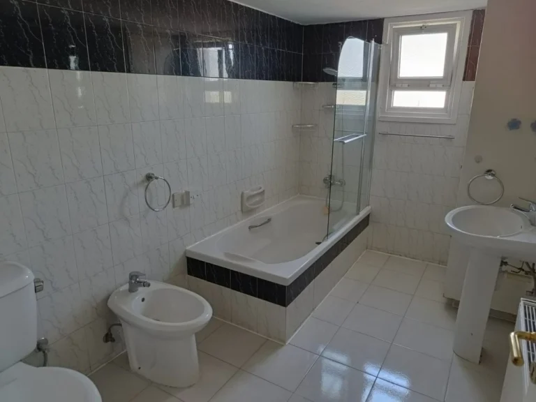 4 Bedroom House for Sale in Agioi Trimithias, Nicosia District