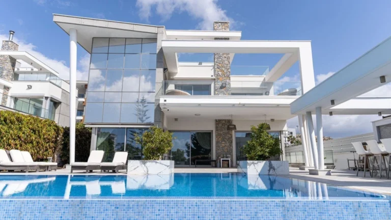 5 Bedroom House for Sale in Limassol District