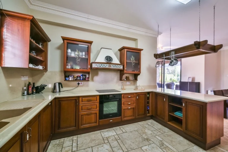4 Bedroom House for Sale in Chlorakas, Paphos District