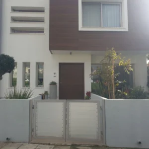 4 Bedroom House for Sale in Limassol – Kapsalos