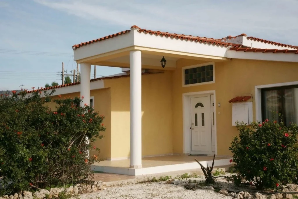 3 Bedroom House for Sale in Pegeia, Paphos District