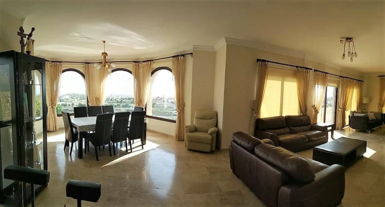 5 Bedroom House for Sale in Limassol District