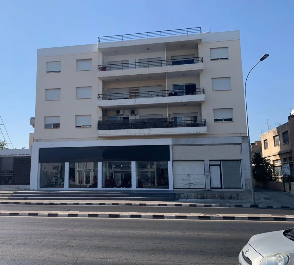 1300m² Building for Sale in Limassol District