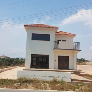 614m² Building for Sale in Mazotos, Larnaca District