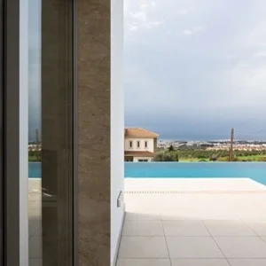 6+ Bedroom House for Sale in Mesa Chorio, Paphos District