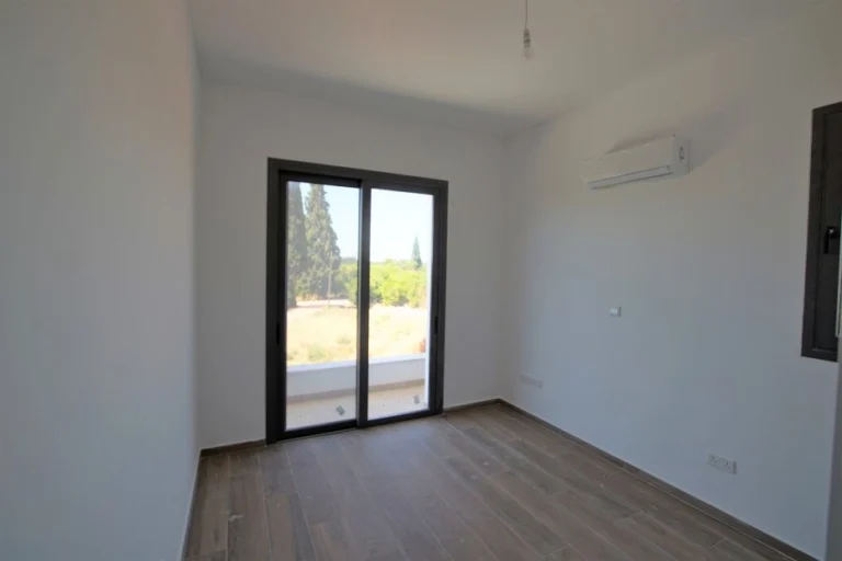 3 Bedroom House for Sale in Trachoni Lemesou, Limassol District