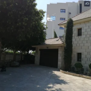 6+ Bedroom House for Sale in Limassol District