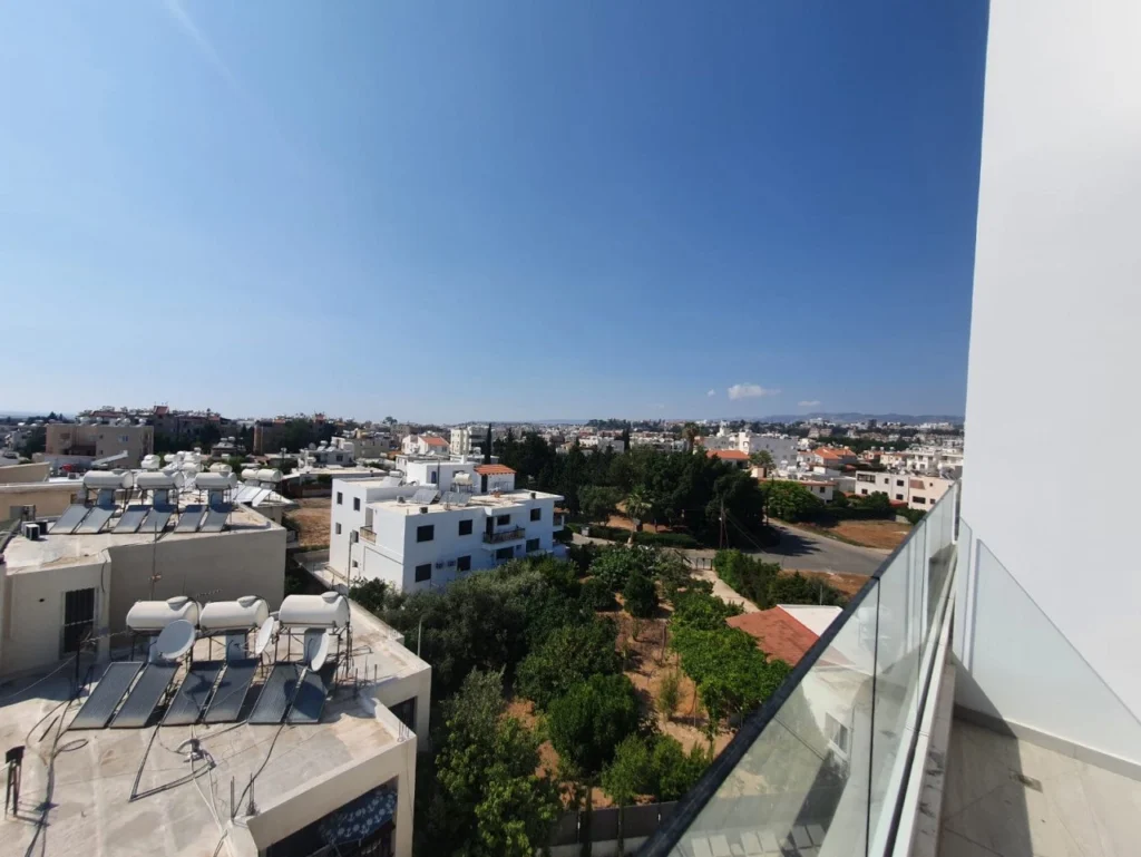 617m² Building for Sale in Kato Paphos