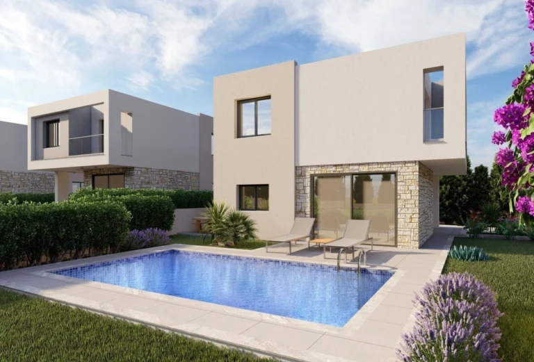 4 Bedroom House for Sale in Chlorakas, Paphos District