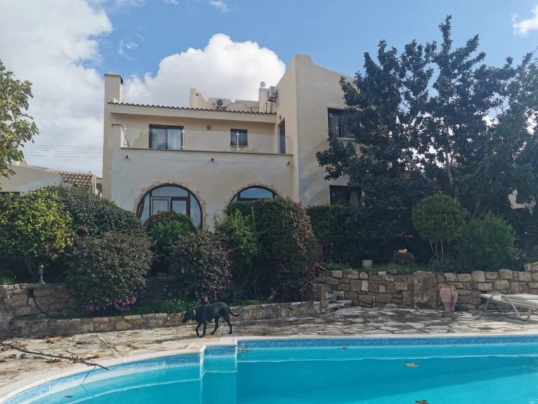 4 Bedroom House for Sale in Tala, Paphos District