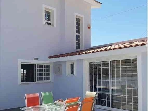 3 Bedroom House for Sale in Agios Tychonas, Limassol District